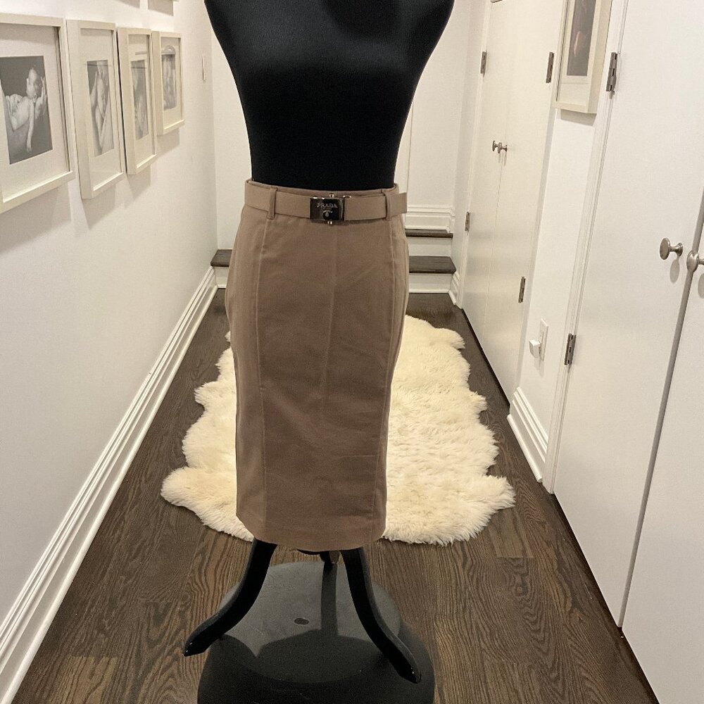 Prada Milano Beige Belted Pencil Skirt Size 38 - Like New - Picture 4 of 16